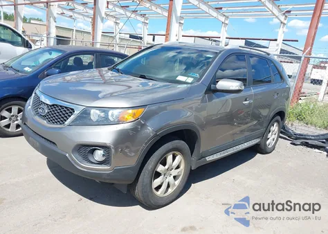 2013 Kia Sorento Lx z USA, uszkodzony, nr VIN 5XYKT3A62DG349956